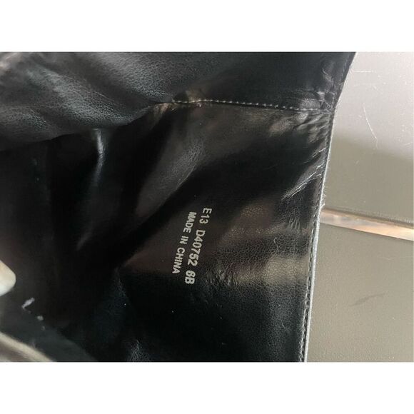 Coke Haan  Leather Stilleto mid ankle booties Black Size 6 B - Picture 10 of 15